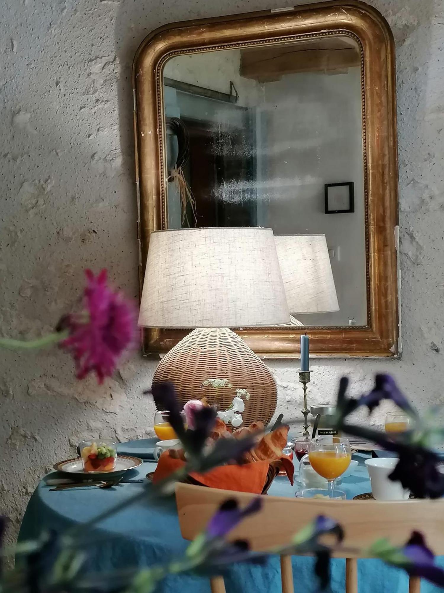 La Robiniere Maison D'Hotes 蒙特普利斯尚伯德 外观 照片